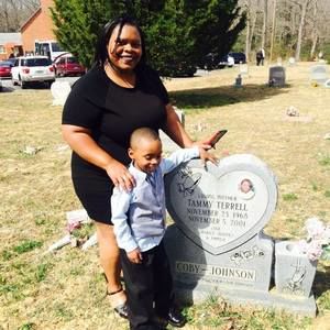 Meet your Posher, Andrea